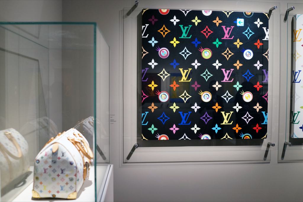 Volez, Voguez, Voyagez - Louis Vuitton (To the sky, To the sea, Louis  Vuitton to travel) Exhibition / Yoshikage Kajiwara / Ring of Colour