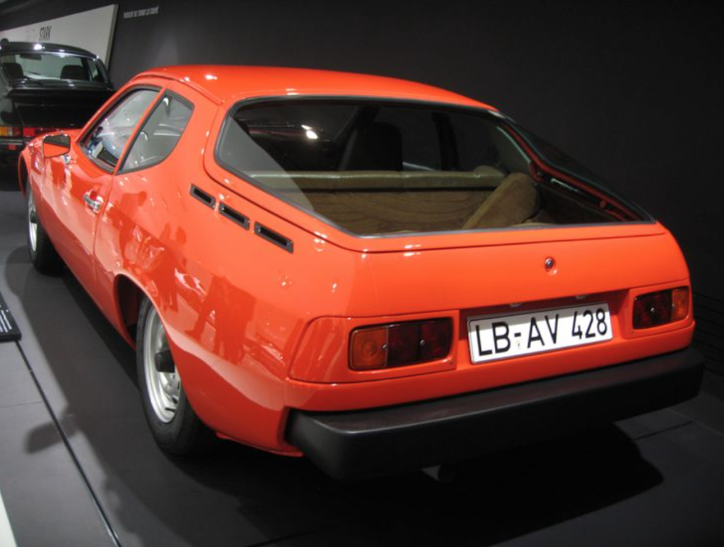 PORSCHE 924 Prototype / *Visionary Tokyo / Ring of Colour