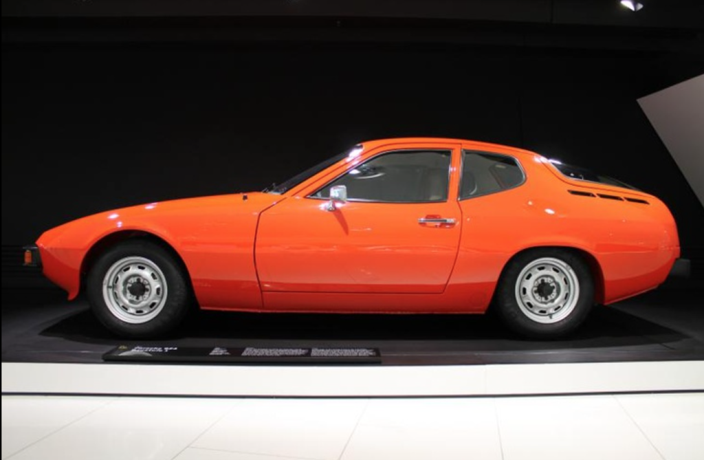 PORSCHE 924 Prototype / *Visionary Tokyo / Ring of Colour