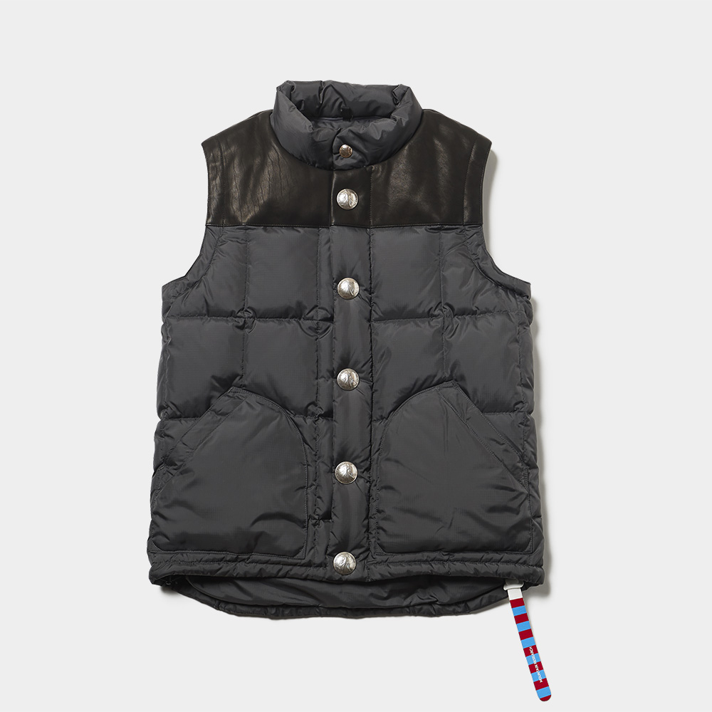 Mountai Research Vest with ConchoButtons-