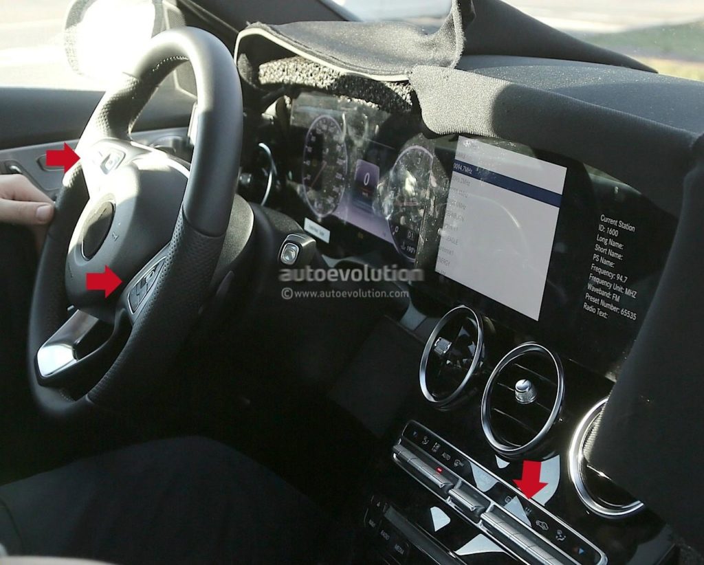 2018-mercedes-c-class-facelift-interior-spyshots-s-class-digital-dashboard-could-bow-in-coupe_9