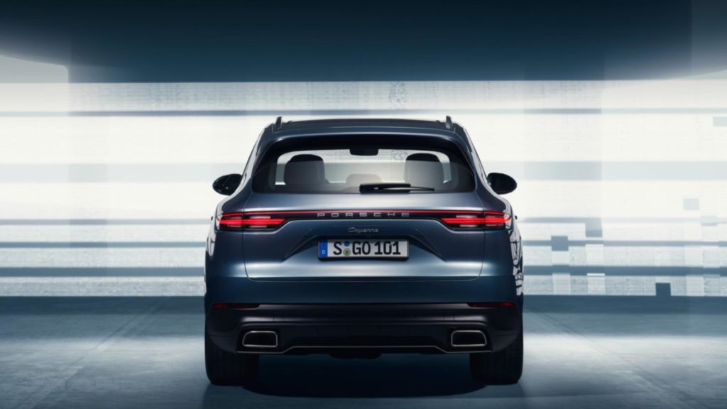 2018-porsche-cayenne-leaked-official-image-3