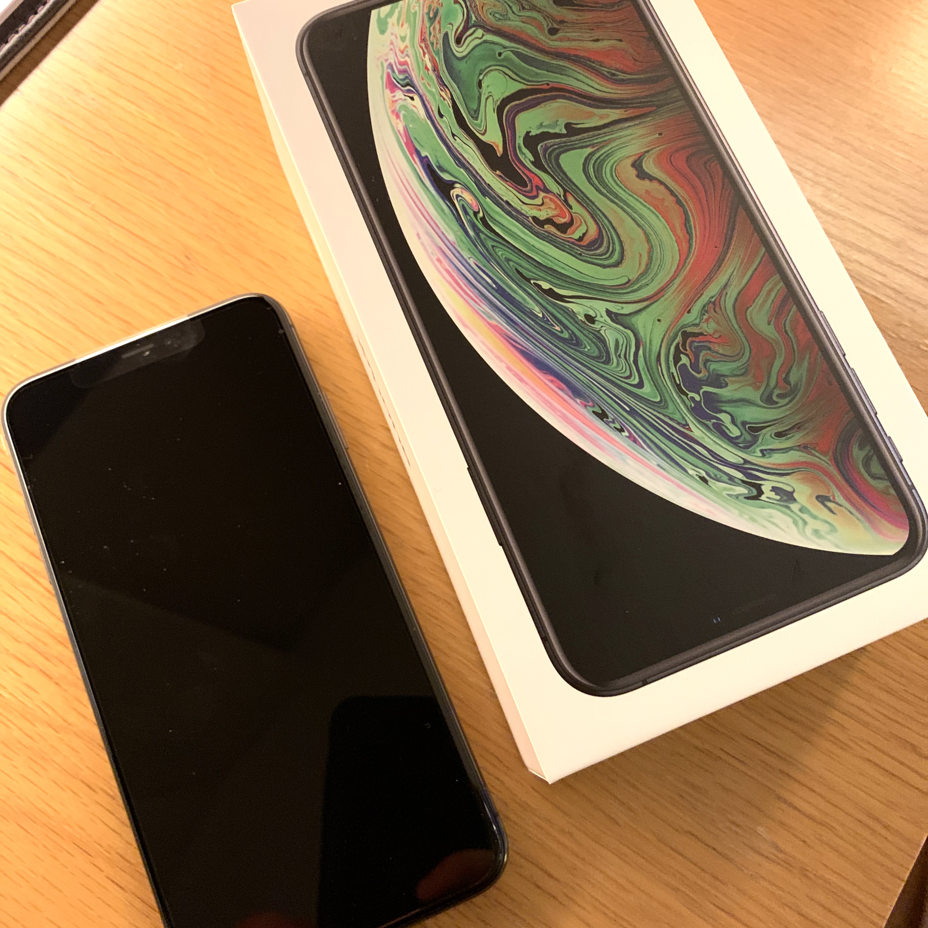 iPhone Xs Silver 64 GB Softbank-